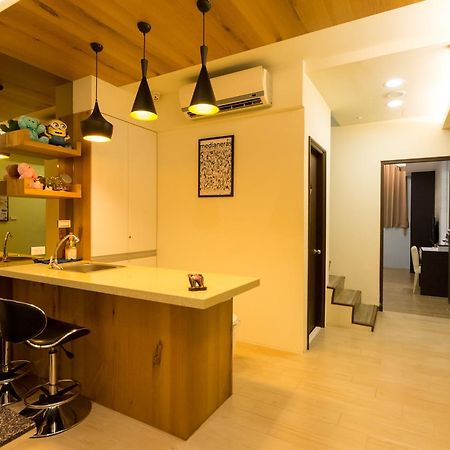 W Hostel Tainan Exterior photo